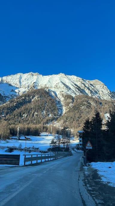 Petit Bijou - Corbet - Monolocale Con Divano Letto In Soggiorno - Massimo 3 Persone Champoluc Exterior photo