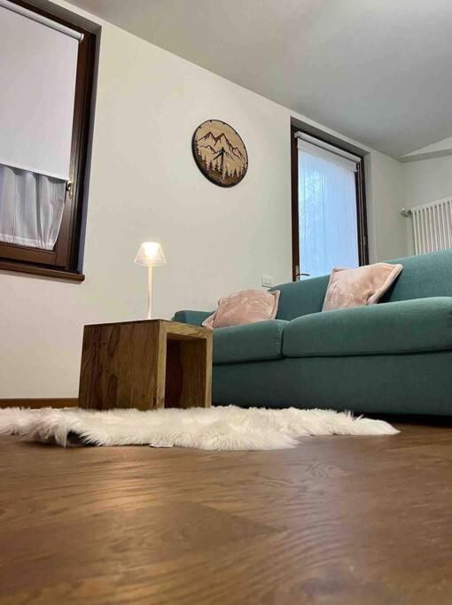 Petit Bijou - Corbet - Monolocale Con Divano Letto In Soggiorno - Massimo 3 Persone Champoluc Exterior photo